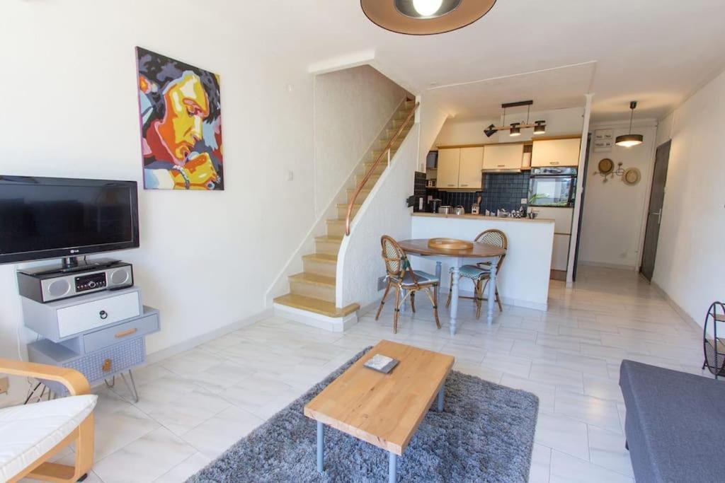 Superbe Duplex En Bord De Mer La Ciotat Esterno foto